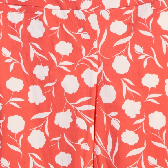 Cooper and Ella Hot Coral Peony Lux Super Stretch Allover Floral Print Crop Pant - Picture 2 of 6